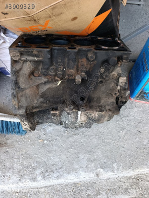 Dacia Duster yarım motor