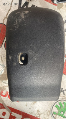2G0858559 vw polo 2018 direksiyon alt kaplaması