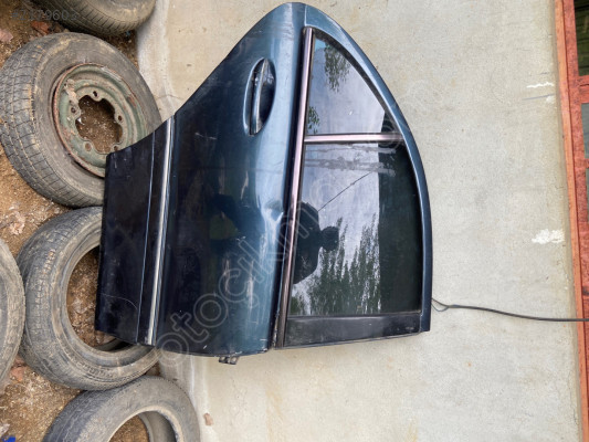 ÇIKMA MERCEDES W211 KAPI DOLU BOŞ