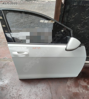 VOLKSWAGEN GOLF 7.5 2019 ORJİNAL SAĞ ÖN KAPI KOMPLE (DOLU)