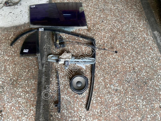 OPEL VECTRA C SAĞ ARKA KAPI CAM LASTİĞİ 2003-2008 MODEL