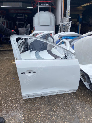 Renault fluance çıkma ön sağ kapı (Göcüklük)