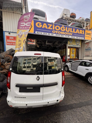 Renault Express 1.5 Blue Dci Debriyaj Alt Üst Merkezi