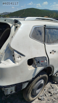 NİSSAN X TRAİL T32 HURDA BELGELİ PARÇA PARÇA SATILIK