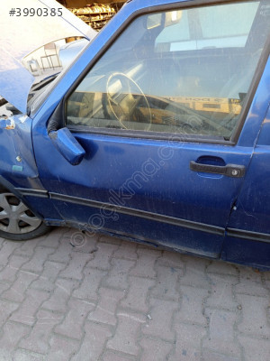 Fiat UNO Sol ön kapı
