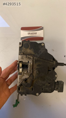 13258274 opel corsa d ön sağ kapı kilidi