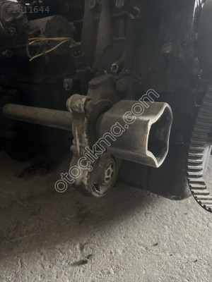 Peugeot 407 1.6 hdi Şanzuman orta aks kulağı