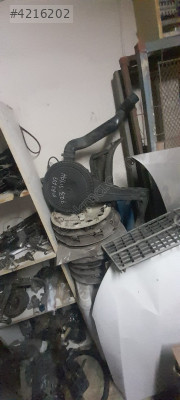 Mazda 3.23 1991 model hava filtre kutusu