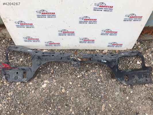 PEUGEOT 306 ÖN PANEL MONTECAR 2