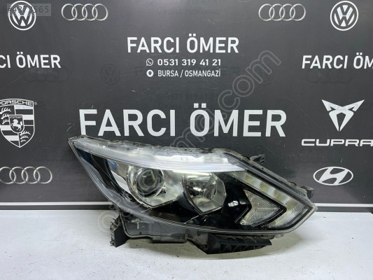 NİSSAN QASHQAİ SAĞ ÖN FAR MERCEKLİ