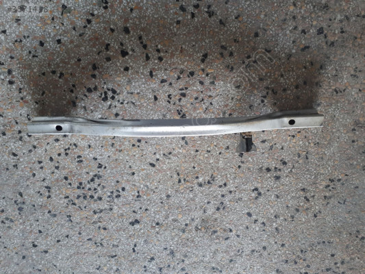 Opel Corsa C 00-06 Model Arka Tampon Demiri Orijinal Çıkma