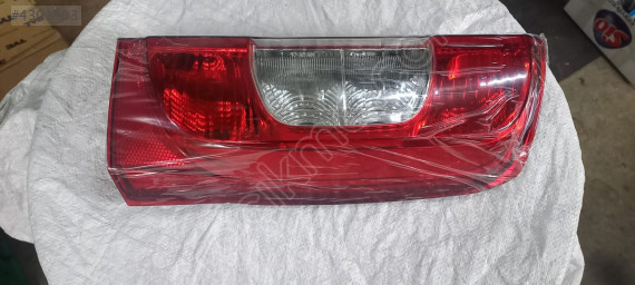 Fiorino, Nemo, Bipper sağ stop çift kapı OEM 1353206080 mars