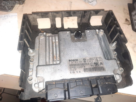 Peugeot-Citroen beyin 0 281 012 529