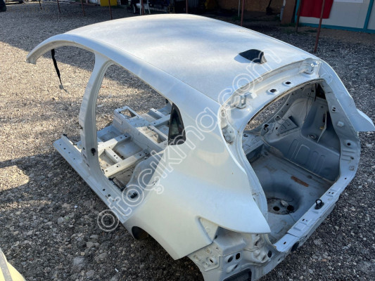 RENAULT CLİO 4 HB TAVAN ARKA KASA ARKA ÇAMURLUK MONTECAR 2