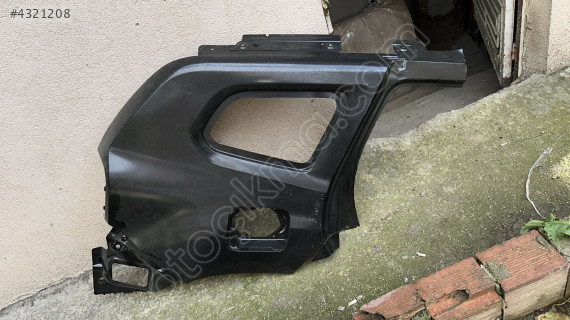 DACİA DUSTER SAĞ ARKA ÇAMURLUK ORİJİNAL ÇIKMA 2018-2025