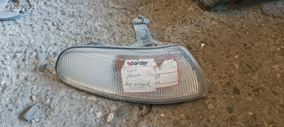 Mazda 626 sağ sinyal lambası