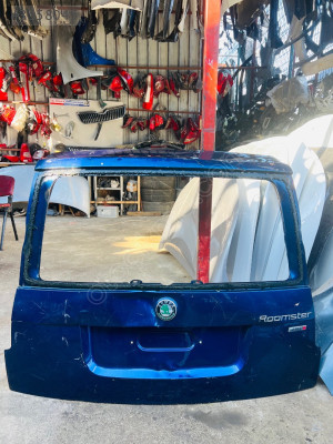 Skoda Roomstar çıkma arka bagaj kapağı