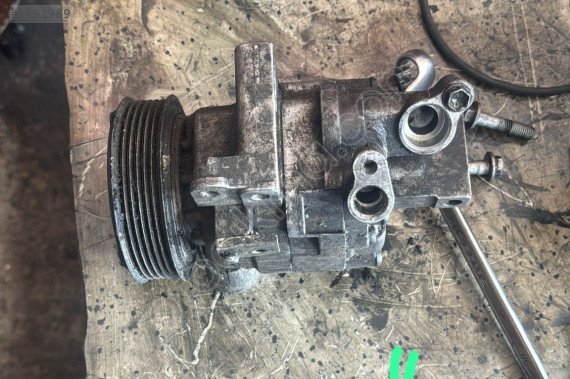 TOYOTA YARİS KLİMA KOMPRESÖRÜ ÇIKMA ORJİNAL