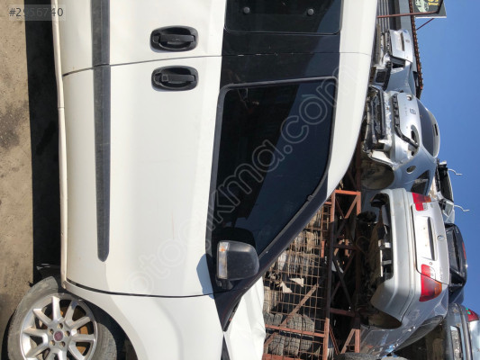 Doblo Sağ Ön Kapı