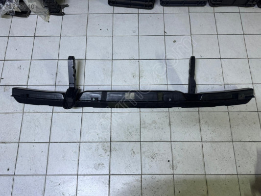 Vw Transporter T4 Arka Tampon Demiri 1996-2003 701807303N