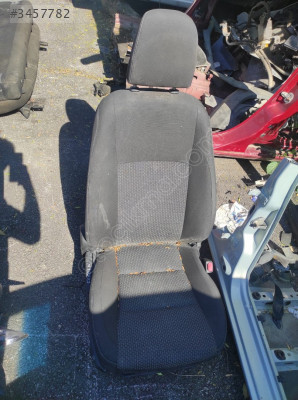 TOYOTA COROLLA SAĞ ÖN KOLTUK