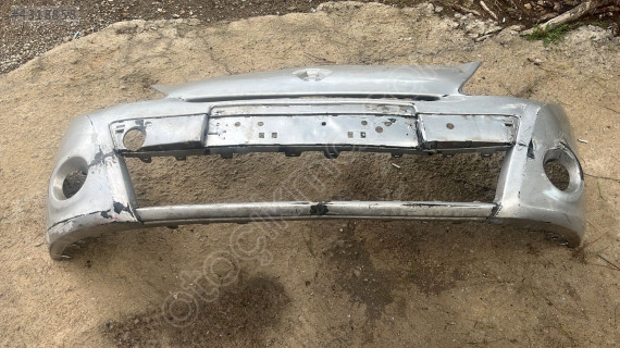 Renault Clio3 ön tampon çıkma