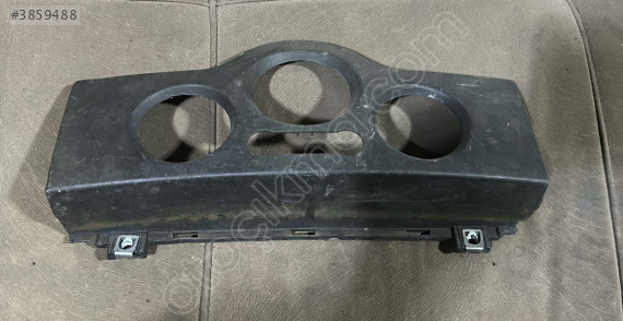RENAULT KANGOO 3 KLİMA KONTROL PANELİ ÇERÇEVESİ