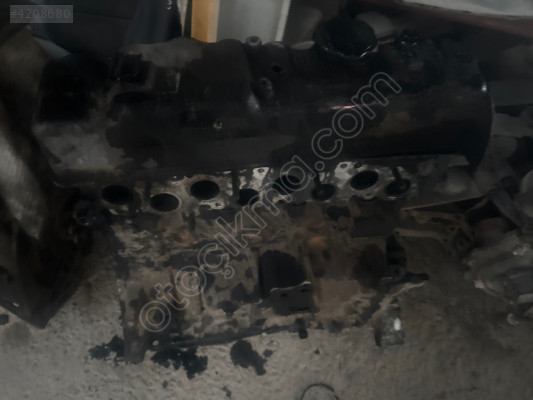 Hyundai H100 motor üst kapak