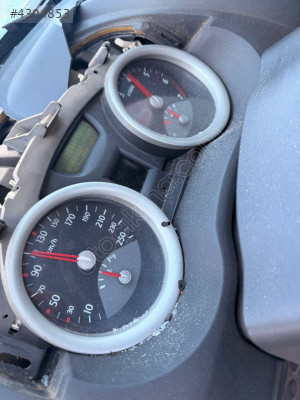 Renault Megane iki gösterge saati