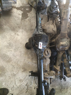 Nissan Navara 48-13 Çıkma Arka Defransiyel