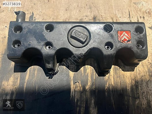 SAXO SİBOP ÜST KAPAK 1.5 DİZEL CİTROEN 9636817380