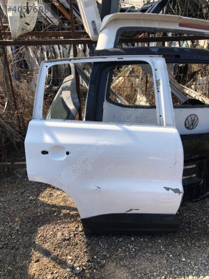 ÇIKMA VOLKSWAGEN TİGUAN SAĞ ARKA KAPI