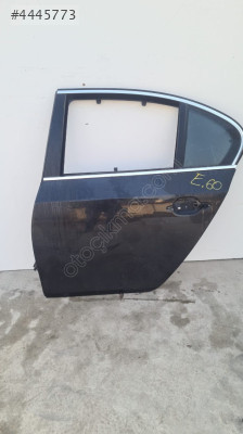 bmw 5 e60 çıkma sol arka kapı (son fiyat)