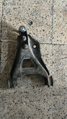 1999-2001 RENAULT KANGO SOL TAŞIYICI ORJ ÇIKMA