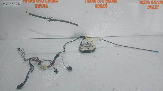 Sprinter crafter sağ ön kapı kilidi ve tesisatı orijinal çıkma