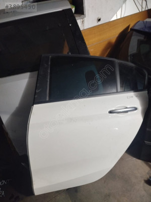 FIAT EGEA SOL ARKA KAPI 2023