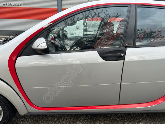 2004-2008 SMART FORFOUR SOL ÖN KAPI HATASIZ