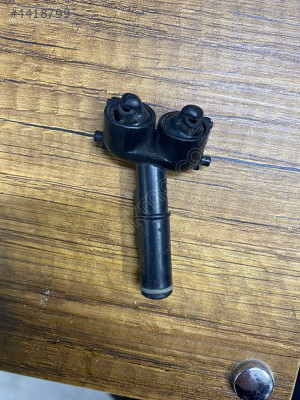 OPEL ASTRA H SAĞ FAR YIKAMA SU FİSKİYE MEMESİ SIFIR GM 13118174