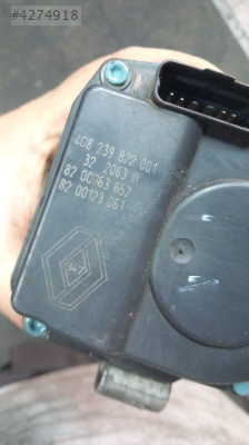 Renault clio 1.4 16 valf gaz kelebek