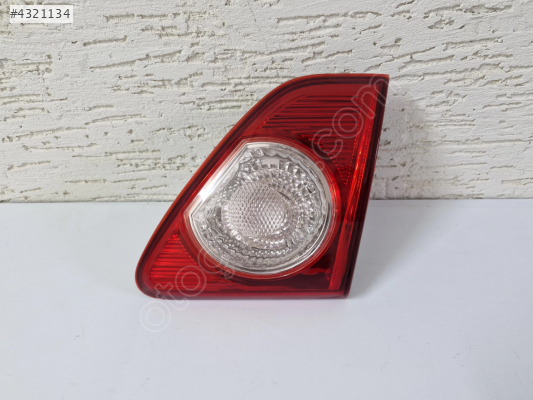 TOYOTA COROLLA SAĞ ARKA BAGAJ İÇ STOP LAMBASI SIFIR 2007-2010