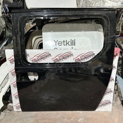 HYUNDAİ STARİA SİYAH SOL SÜRGÜLÜ KAPI ORJINAL GÖÇÜKLÜK