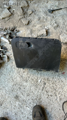 2020 FİAT EGEA ÇIKMA ORJİNAL HATASIZ TORPİDO KAPAGI