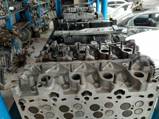 MAZDA 626 SİLİNDİR KAPAKLARI KARIŞIK 1990-1995 ORJİNAL ÇIKMA