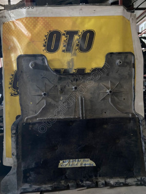 Volkswagen polo motor alt muhafaza 200825236E