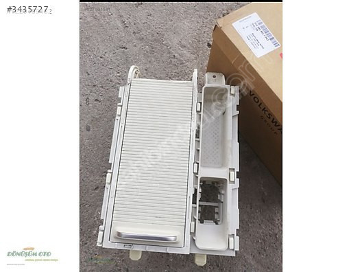 VOLKSWAGEN PASSAT B8 ÇIKMA ORTA KONSOL BARDAK TUTUCU 3G0862531F