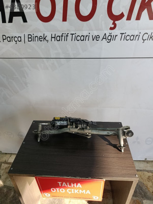 Renault Latitude Silecek Mekanizması