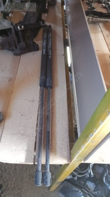 Woswogen Caddy bagaj amasor çift yedek parça