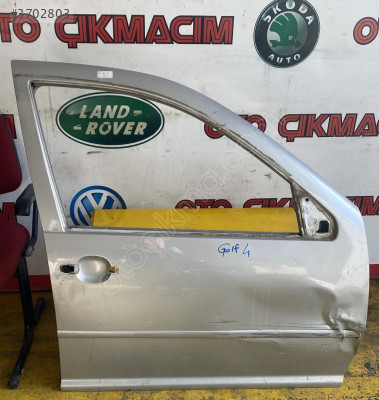 VW Golf 4 Modeli İçin Sağ Ön Kapı Çıkma Parçası