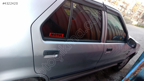 renault R19 sağ arka kapı dolu