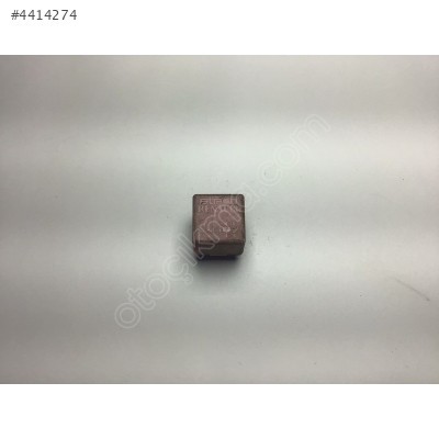 Renault Scenic Laguna Megane Çok Amaçlı Pembe Röle 8200338695